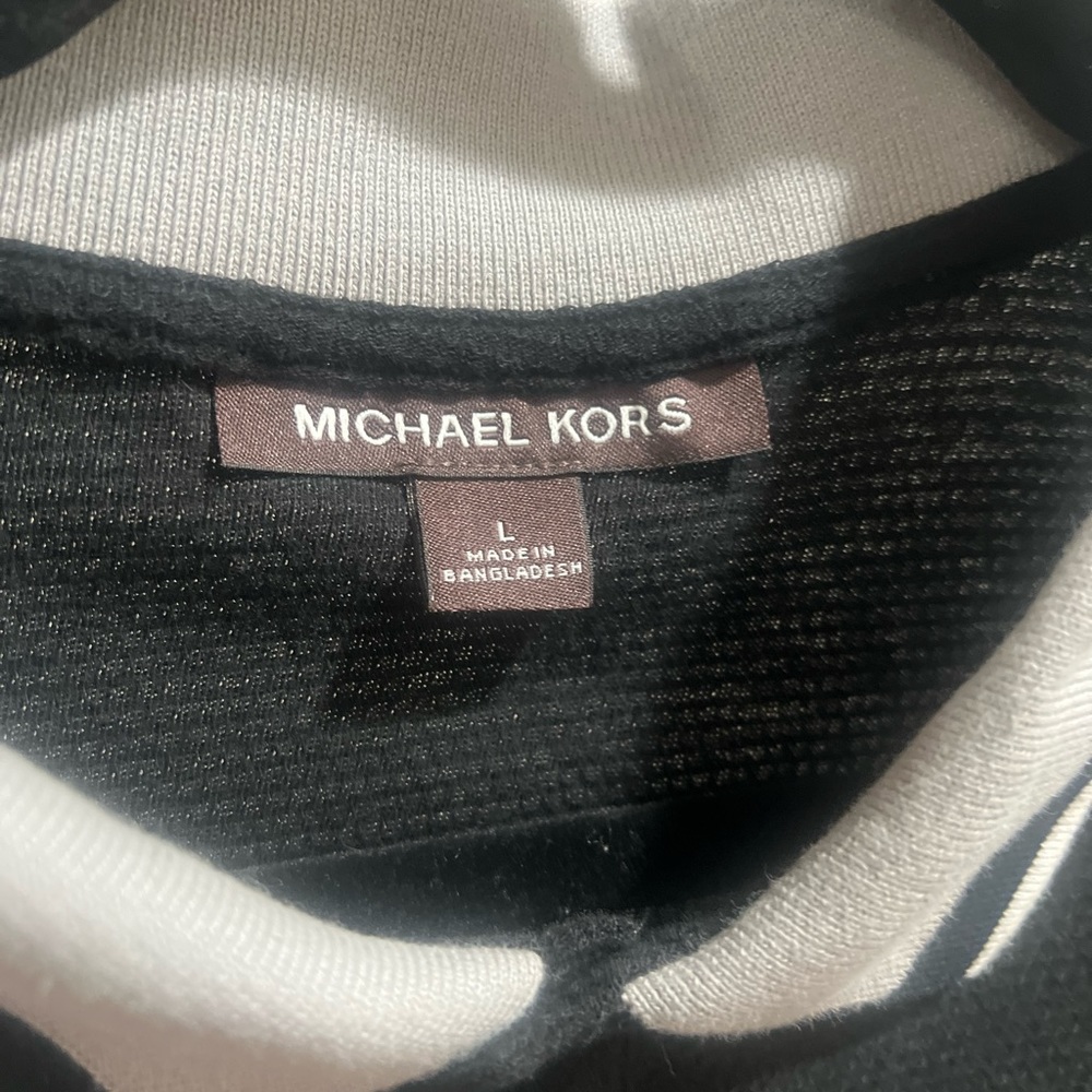 Men’s polo medium in size Michael Kors